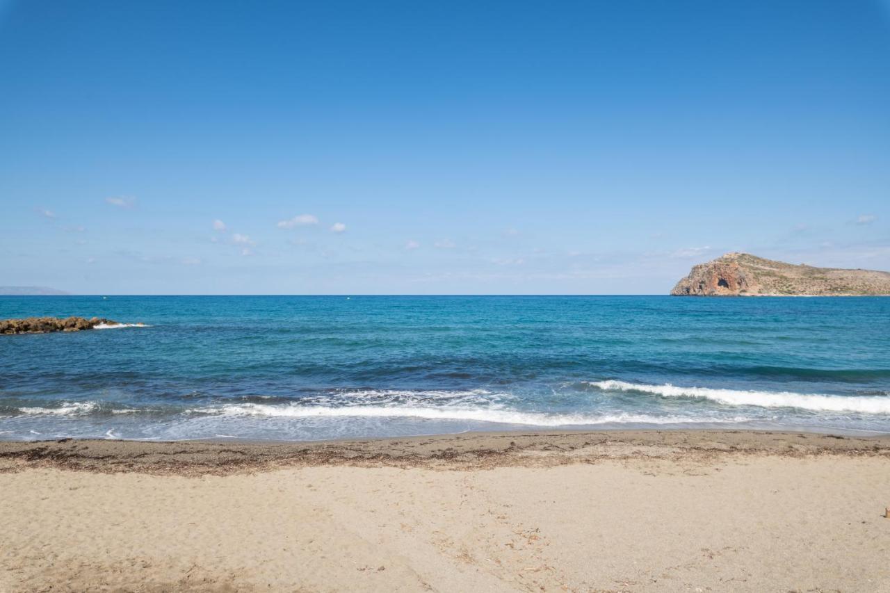 Hotel Haris On The Beach Agia Marina Extérieur photo