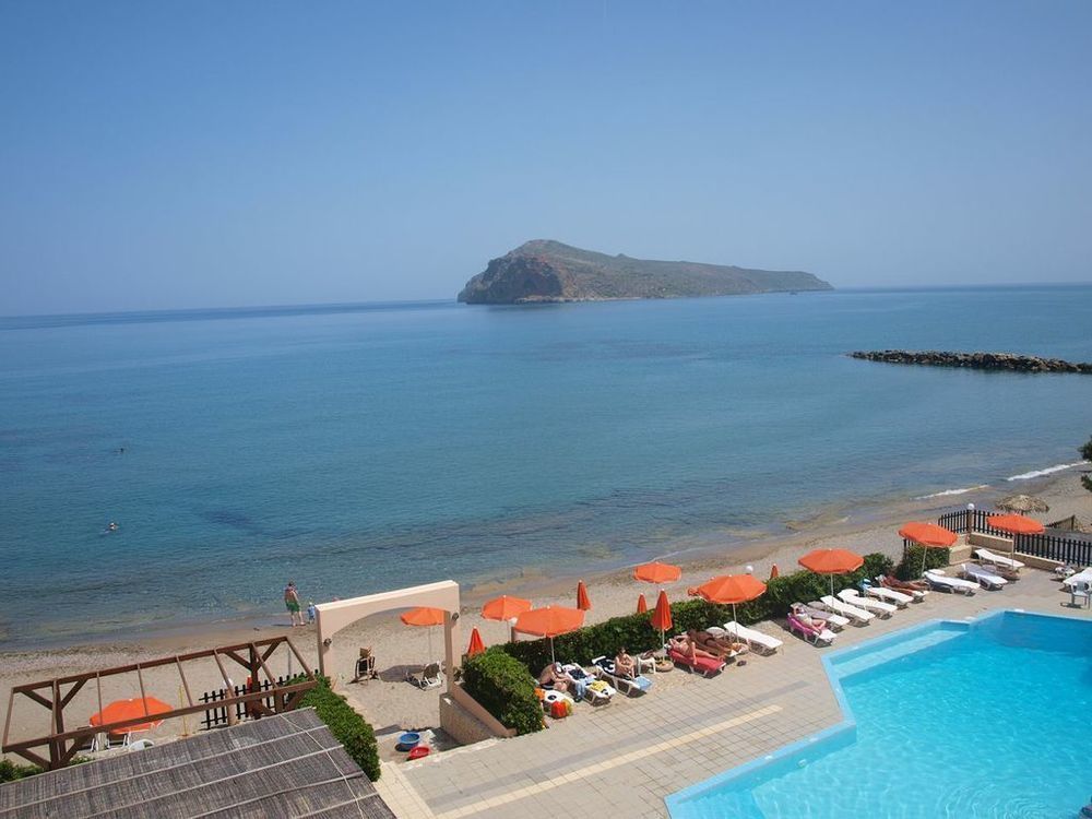 Hotel Haris On The Beach Agia Marina Extérieur photo
